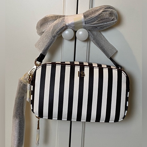 NWT Henry Bendel crossbody bag - Picture 4 of 6